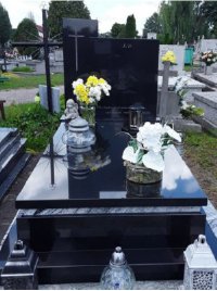 Пам'ятник із сірого граніту замовити львів