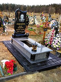 Пам'ятник Фото 31