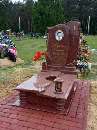 Пам'ятник з граніту  жидачів львівська область