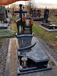 Пам'ятник з граніту стрий львівська область