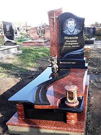 Пам'ятник з граніту дрогобич львівська область