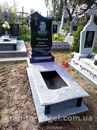 Пам'ятник одинарний з сірого граніту  розмір 186х86см